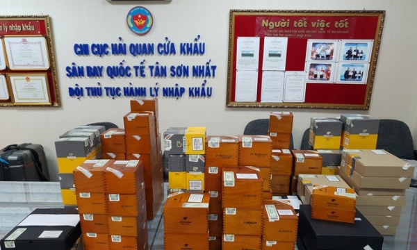 Hải quan sân bay Tân Sơn Nhất bắt 3 vali xì gà Cuba